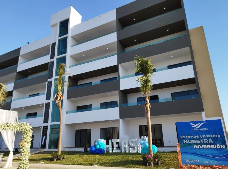 Marina Cerritos