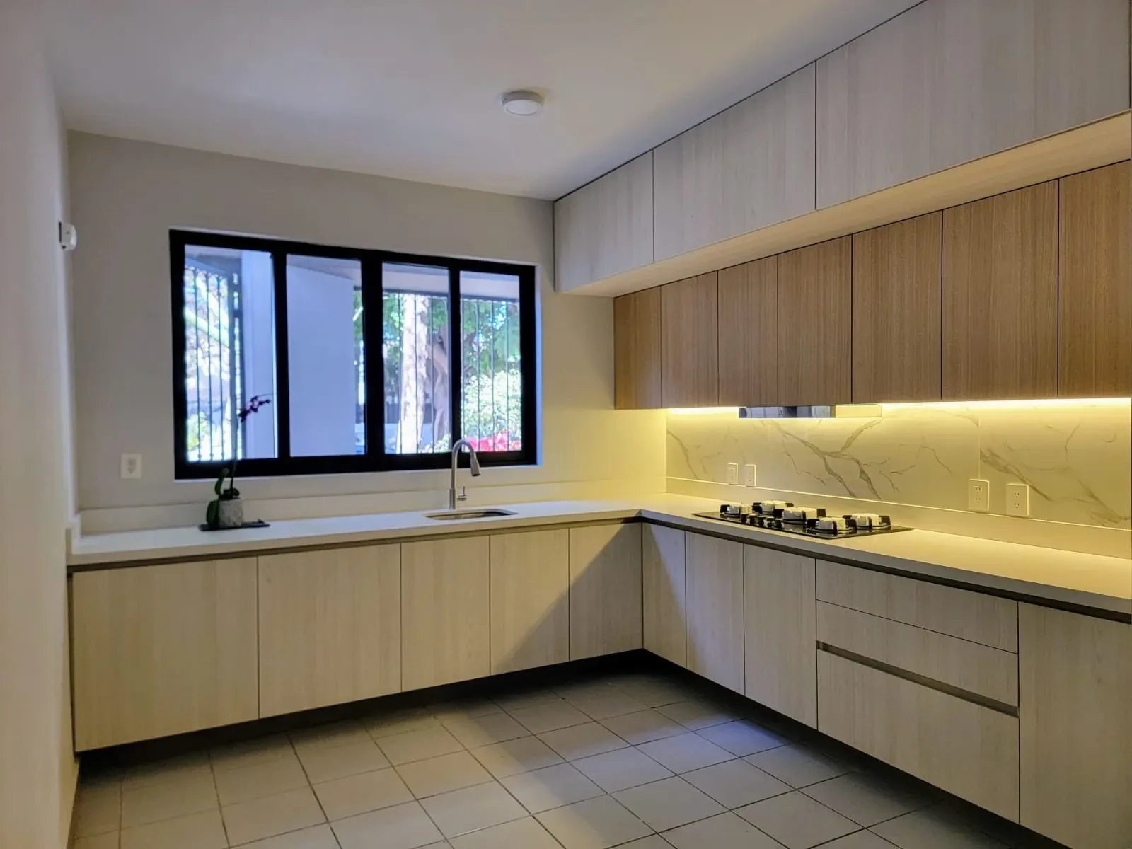 Casa Remodelada Hab/Com