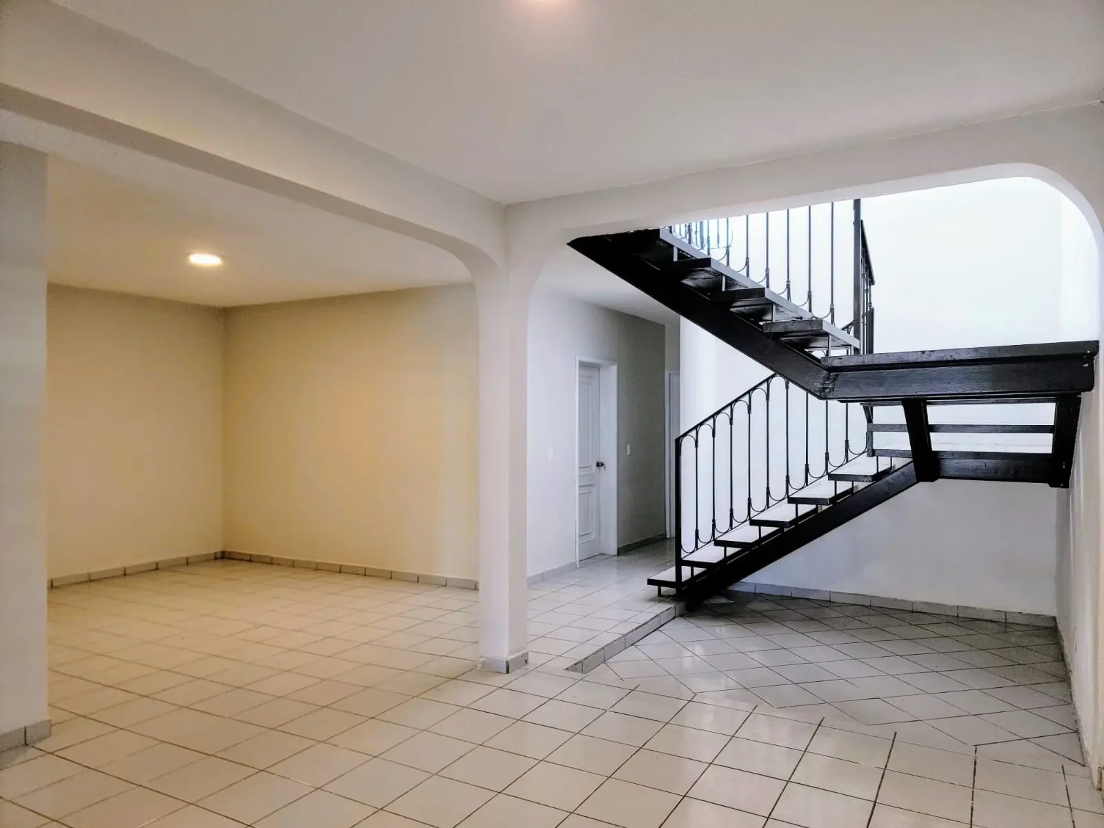 Casa Remodelada Hab/Com
