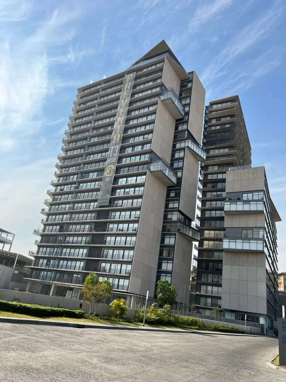 Torre Zentral Zona Andares